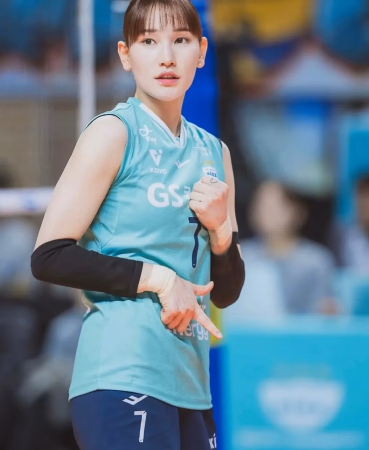 Ahn Hye Jin đối mặt với án kỷ luật nặng nề sau bê bối lái xe khi say rượu